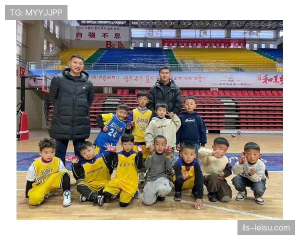 16支参赛球队已抵达北美赛区训练营，开始适应性训练